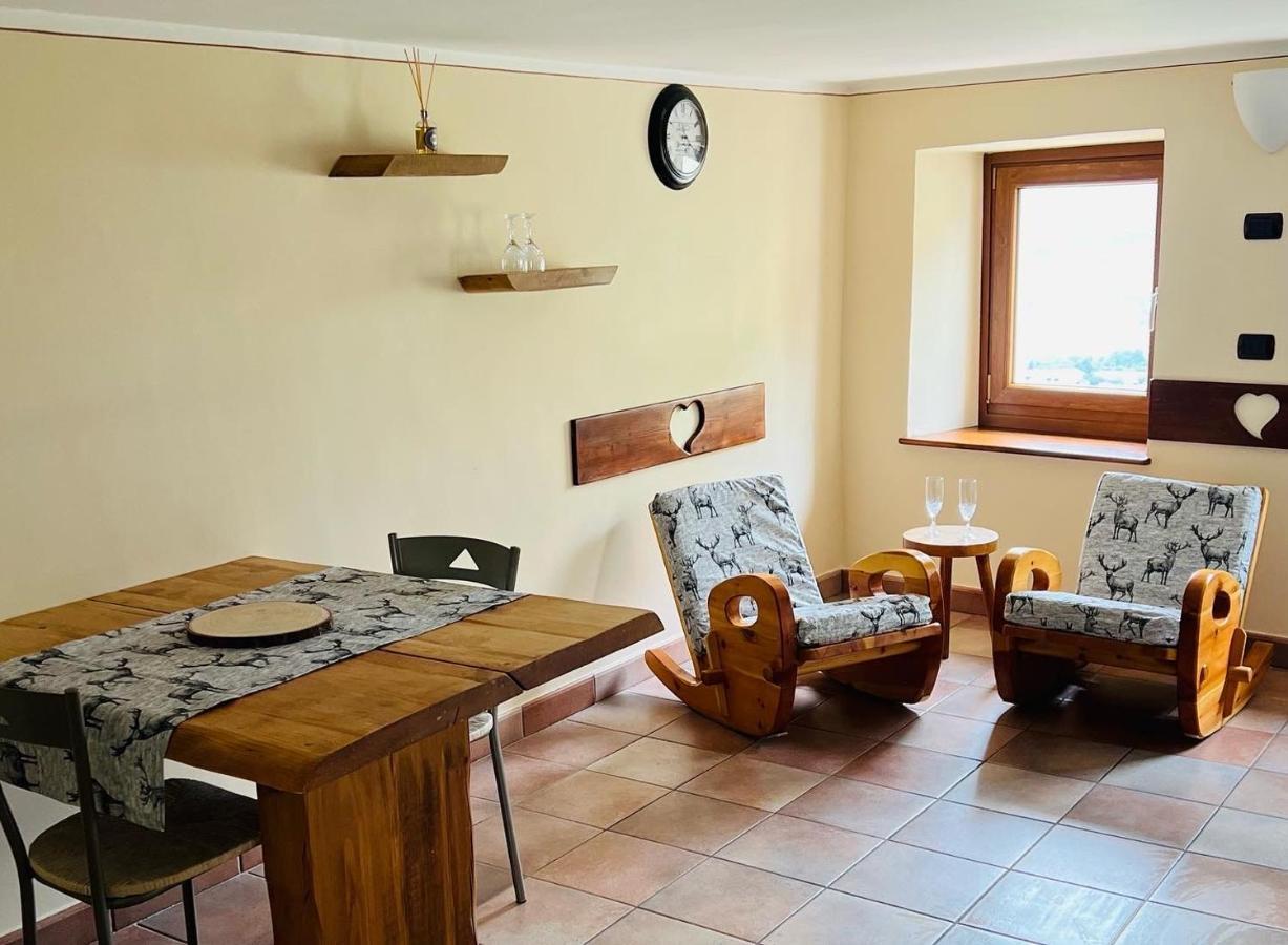 Ferienwohnung Profumo Di Legno Aosta Exterior foto